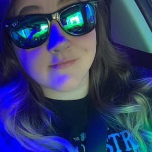 Meet your Posher, Breanna